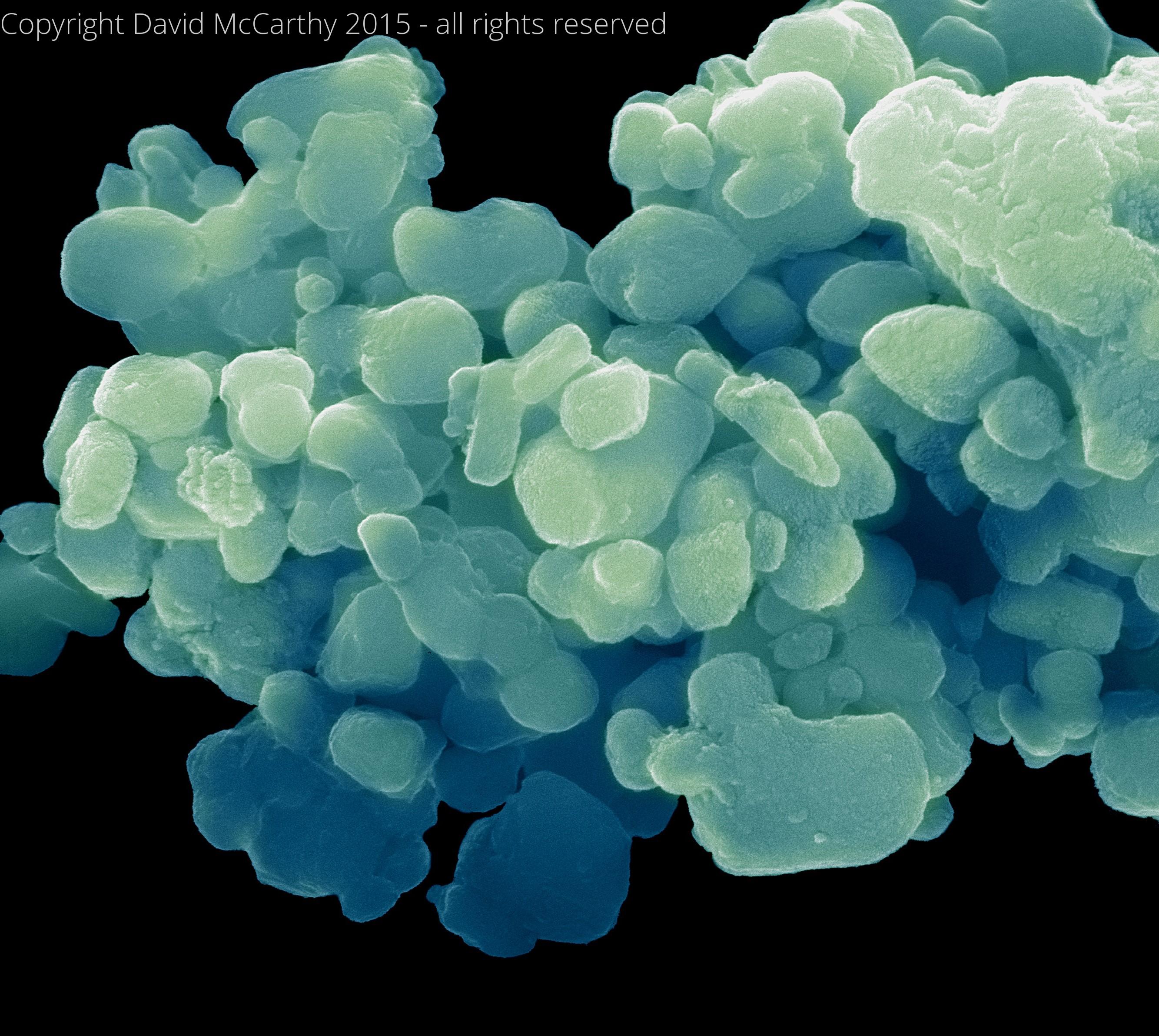 Titanium dioxide particles